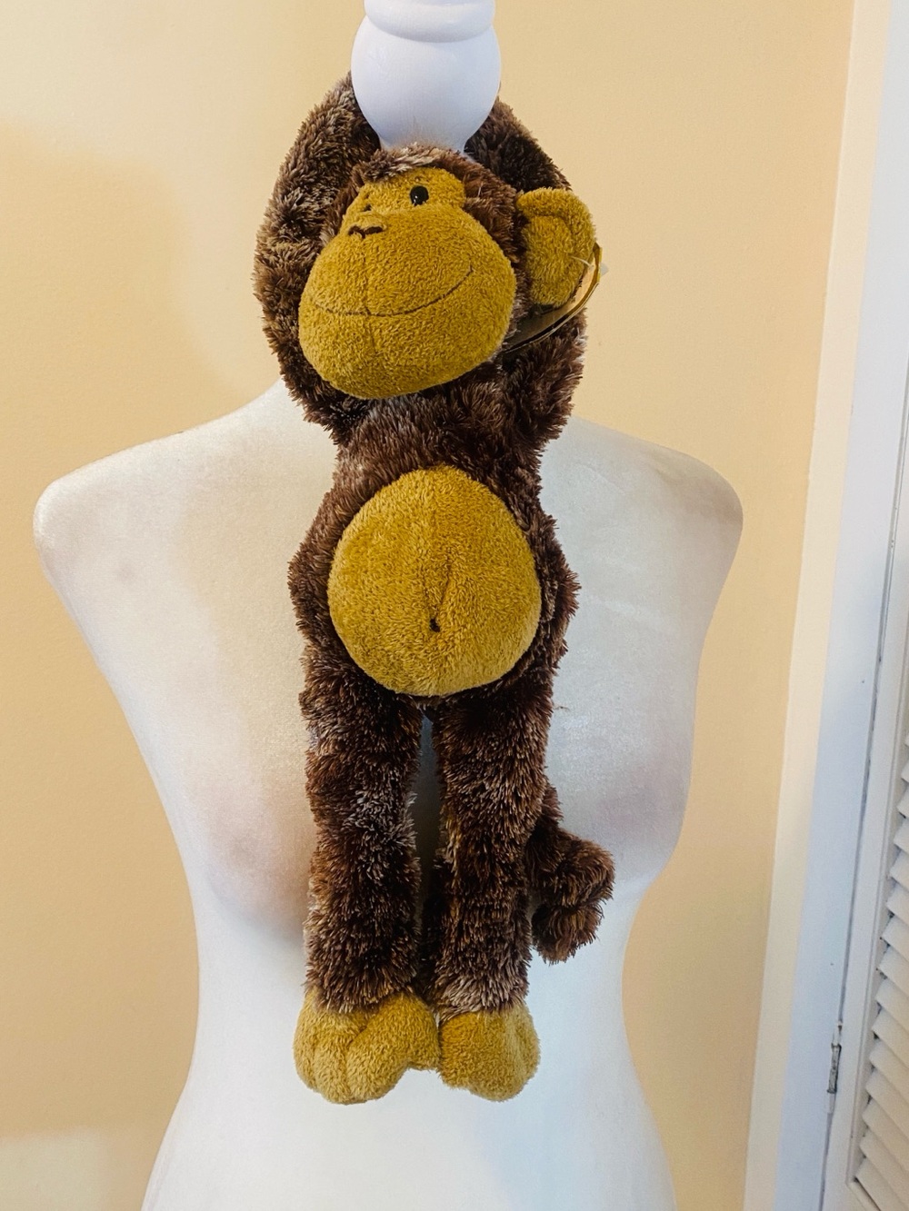 Aurora 19 inch monkey